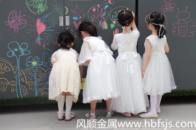 幼儿园涂鸦柜、户外涂鸦收纳柜